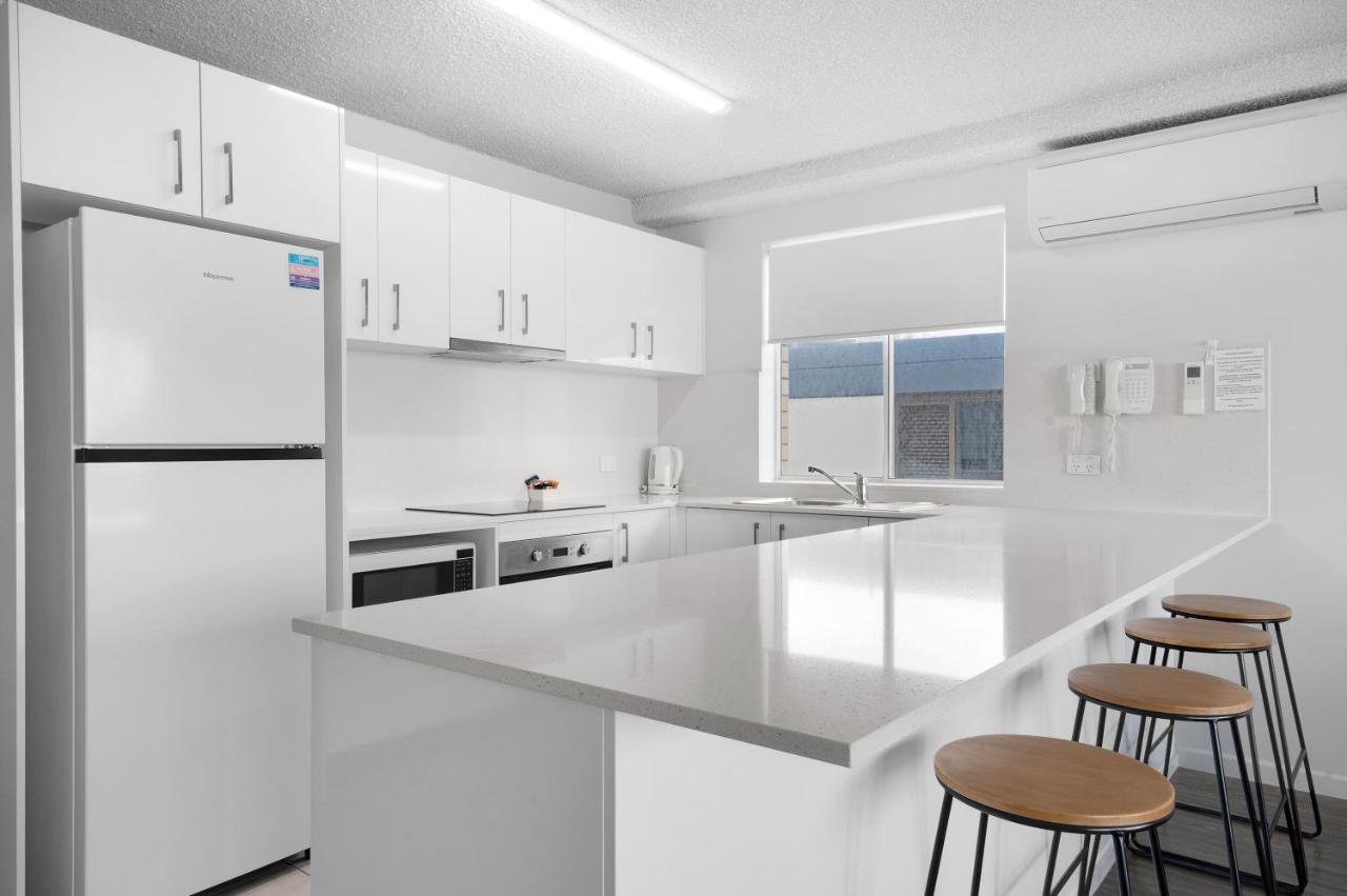 Capeview Apartments - Right On Kings Beach Caloundra Exterior foto
